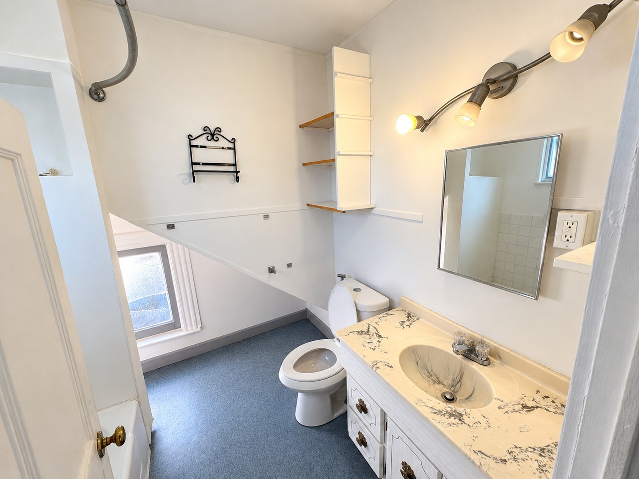 96 Plymouth Avenue3 #3 - Photo 4 of 9