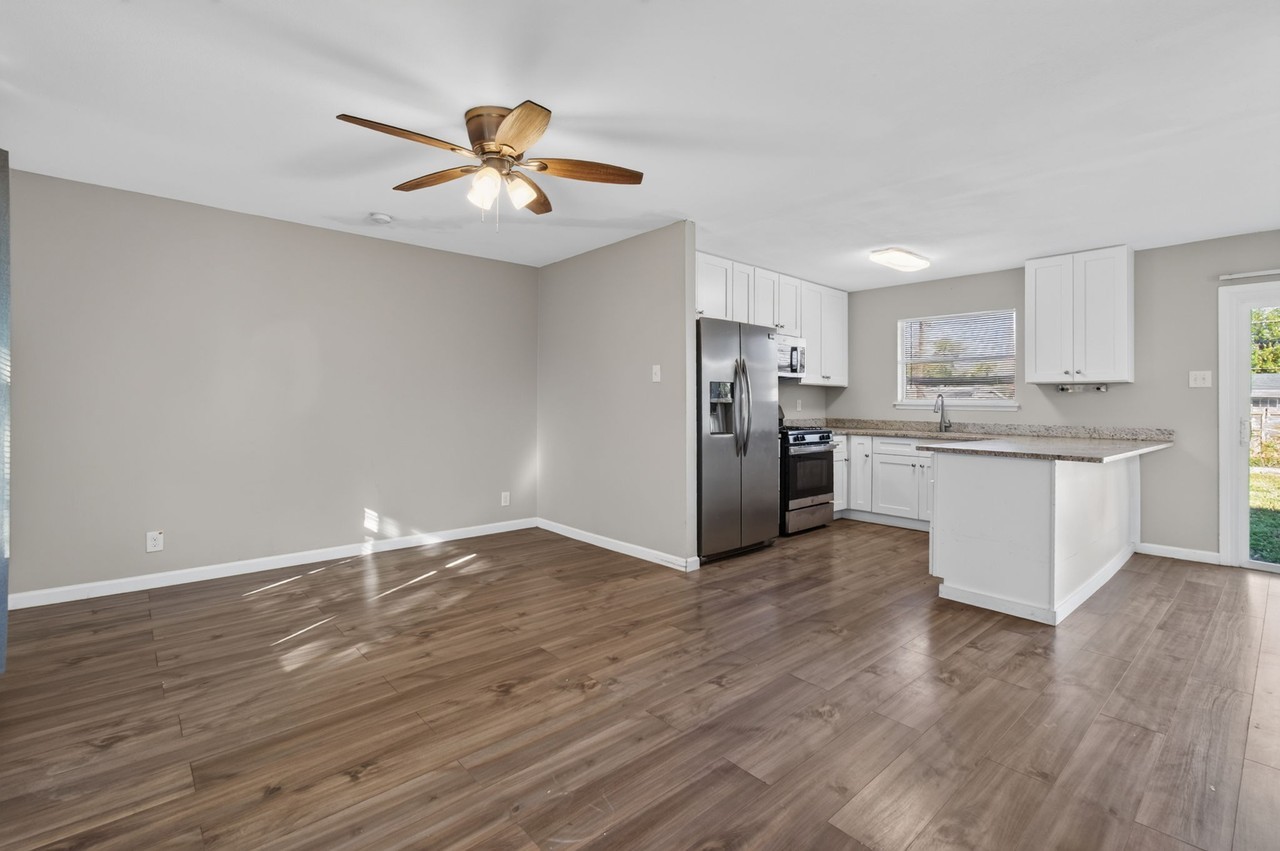 167 Meadow Valley St #1 - Photo 3 of 18