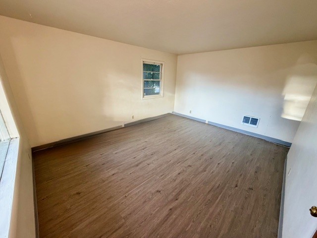 210 Stark St #1-035 - Photo 3 of 12