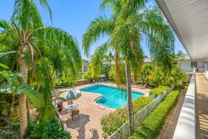 featured image of 1405 S Lorenzo Ave