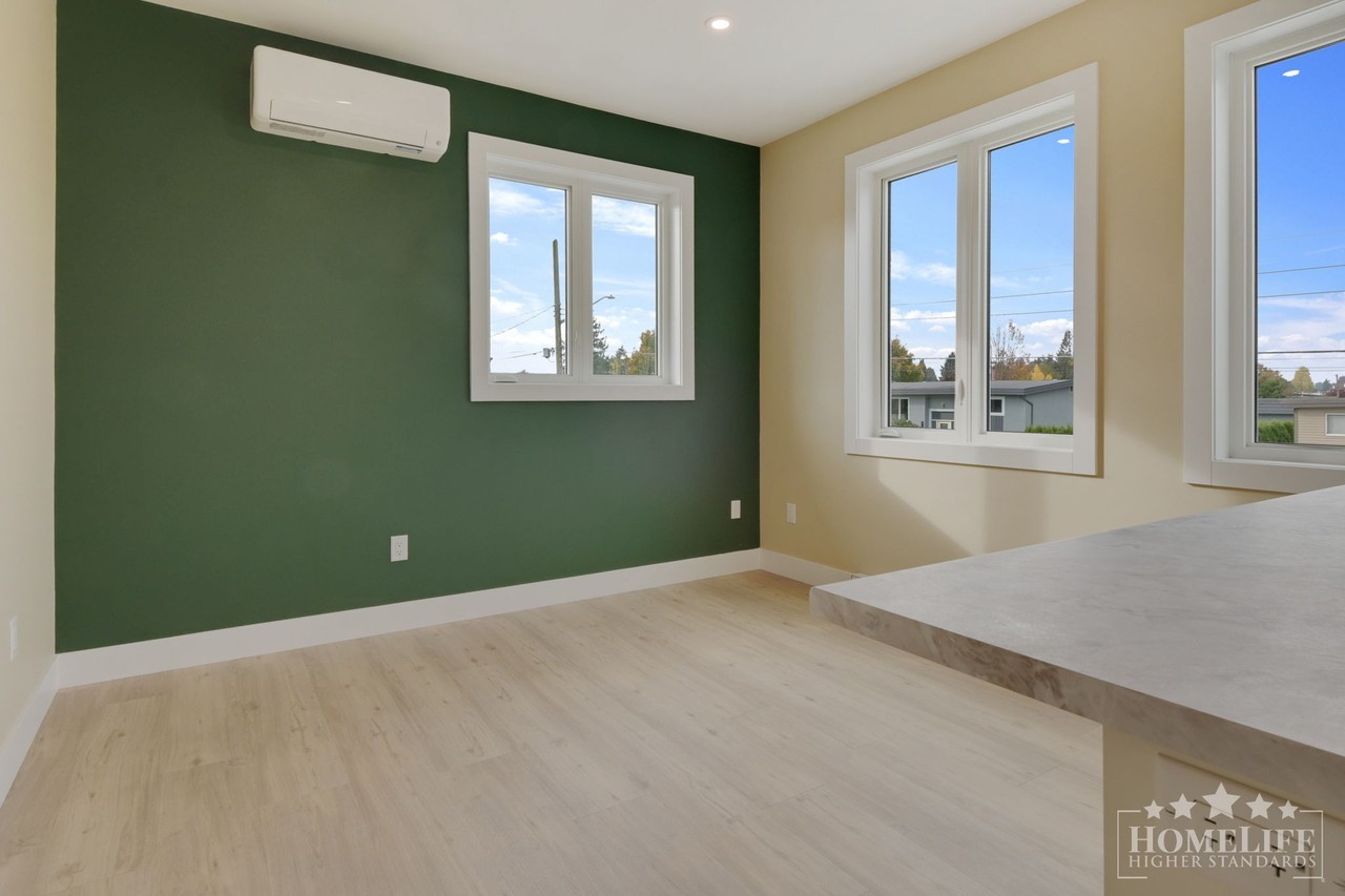 10340 Beverley Dr - Photo 3 of 15