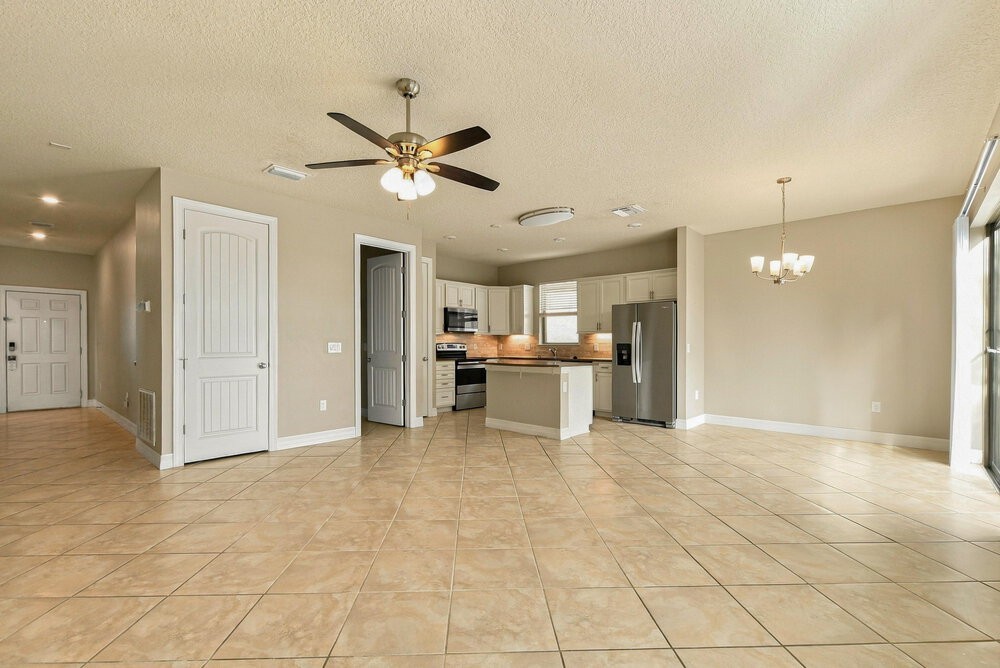 1761 Cayman Cove Cir - Photo 4 of 16