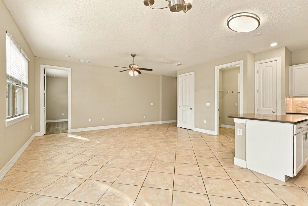 1761 Cayman Cove Cir - Photo 5 of 16