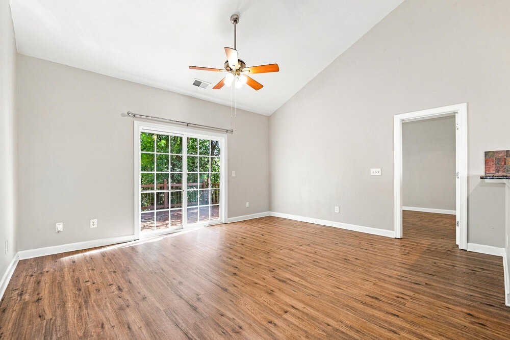 2885 Island Point Dr Nw - Photo 4 of 16