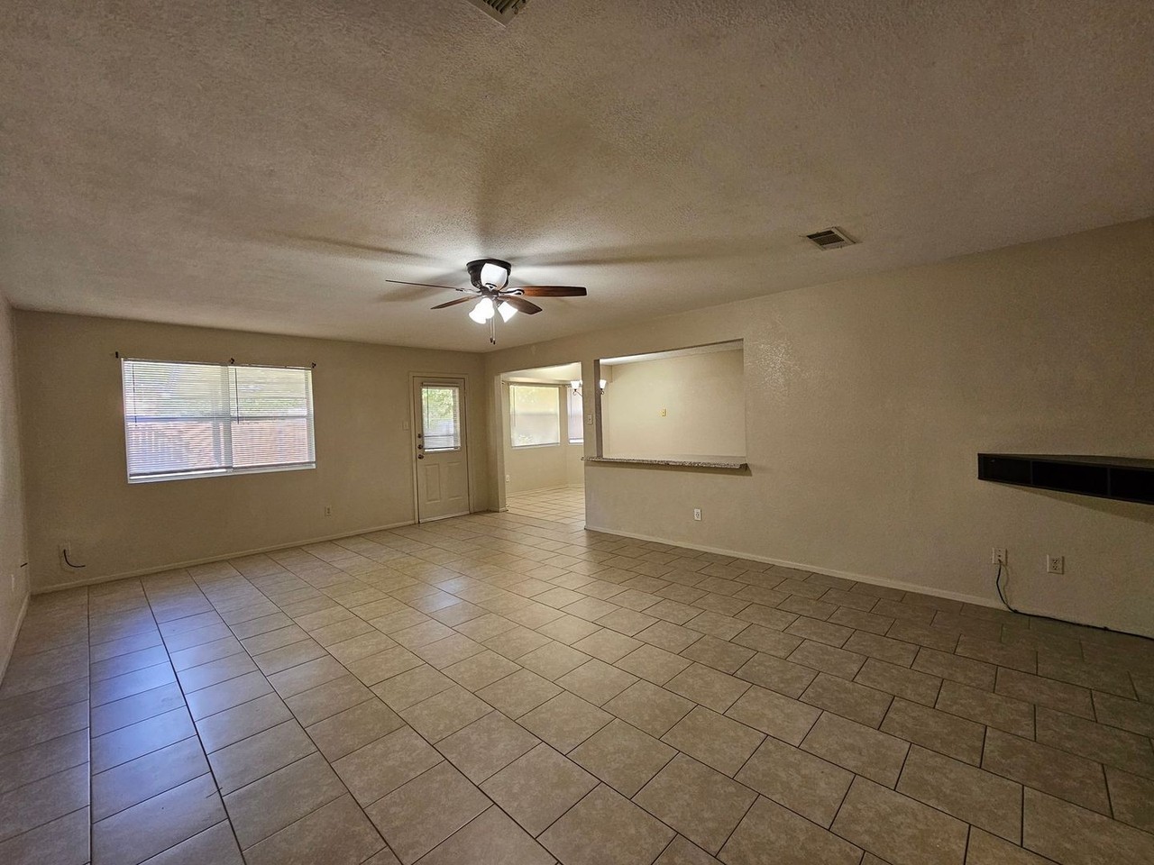 4509 Stallion Dr - Photo 3 of 23