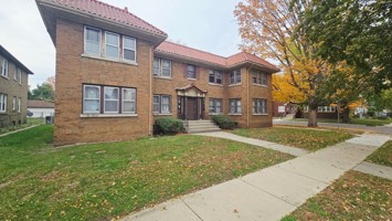 featured image of 1303 Parmele St