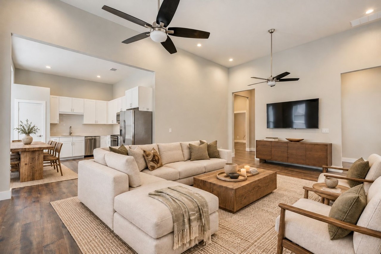 901 Shoal Cliff Ct - Photo 4 of 26