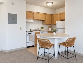 LaSalle Plaza Apartments - Photo 1 of 1