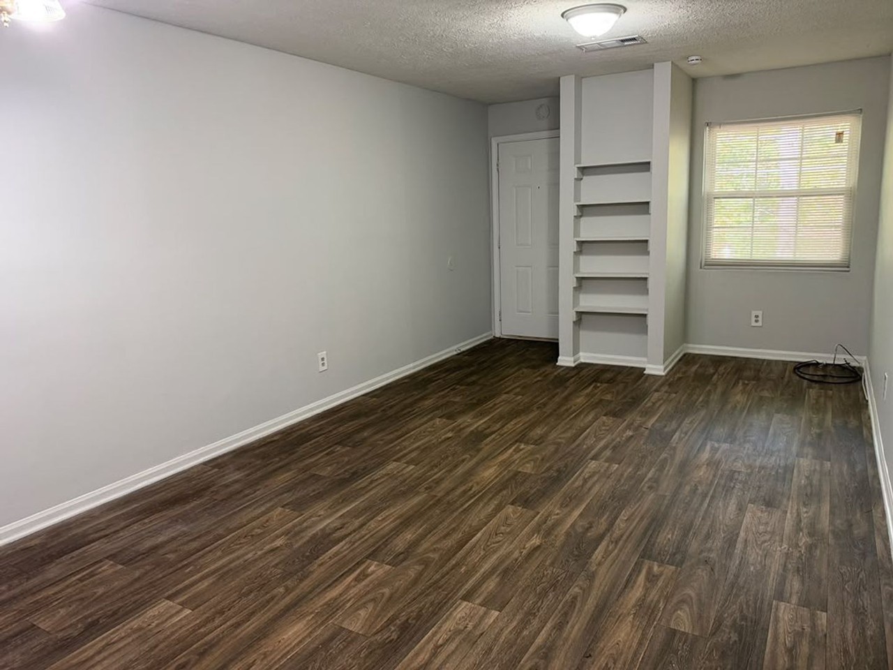 Bluestone Manor Apartment Homes - Photo 6 of 23