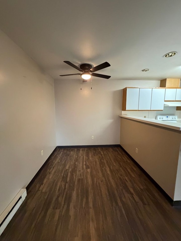 155 Rye Bluff Rd - Photo 5 of 9