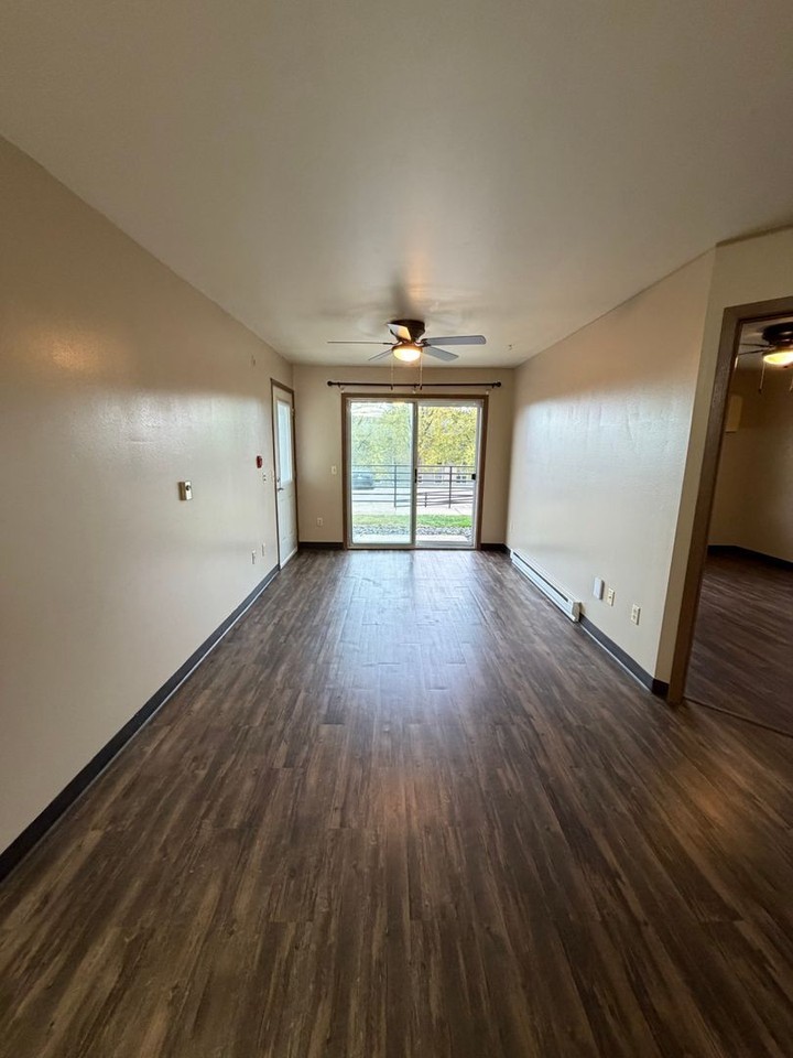 155 Rye Bluff Rd - Photo 6 of 9