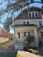 featured image of 362 Fisher St #1F