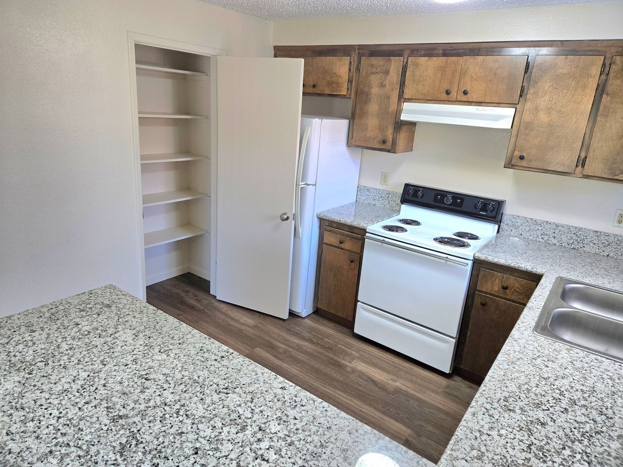 Cedar Grove Apartments - Photo 6 of 50