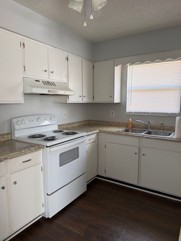 8940 Se 88th Pl - Photo 3 of 11