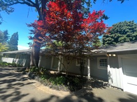 featured image of 601 Rhododendron Dr