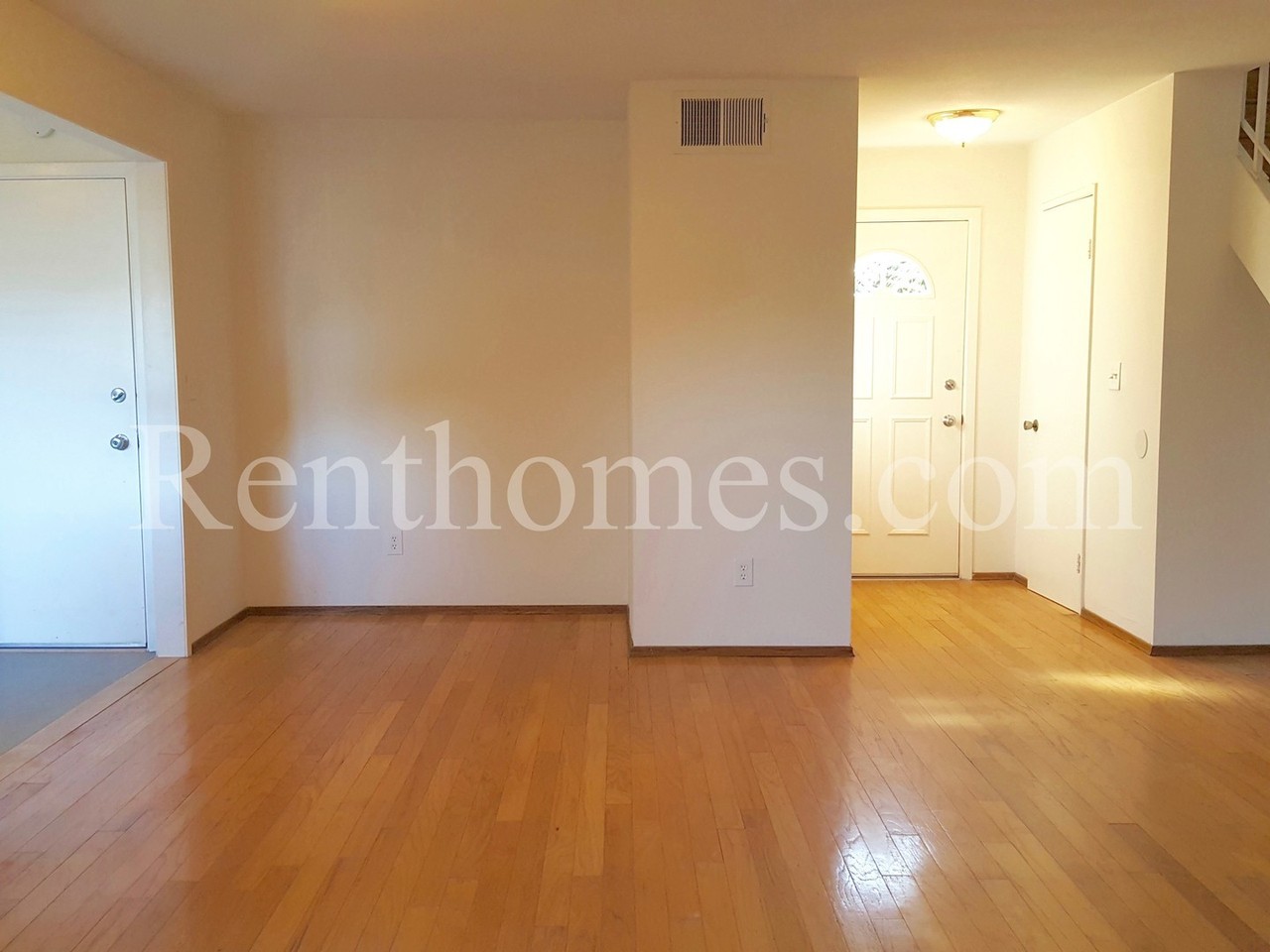 2324 Caminito Mira - Photo 5 of 37