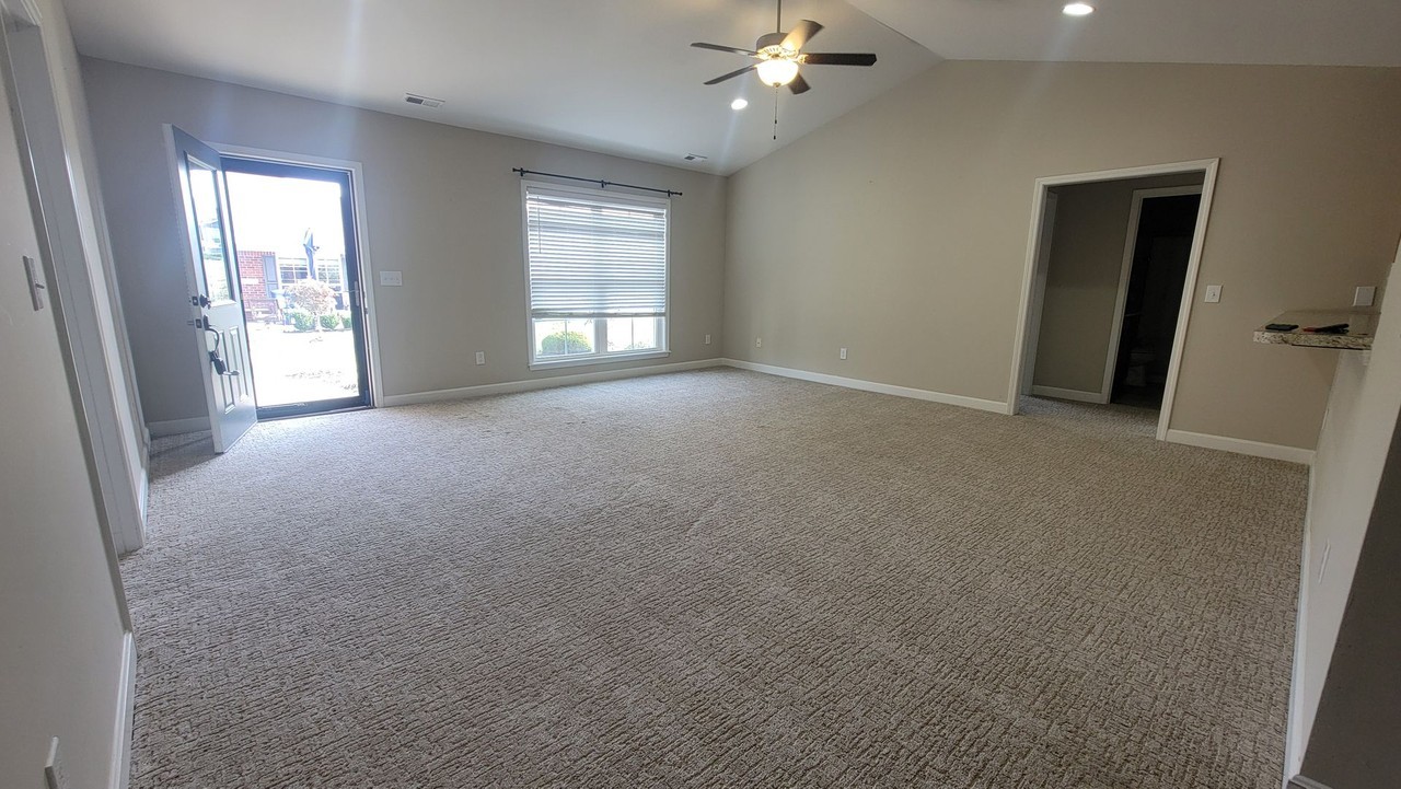 710 Shumaker Dr - Photo 3 of 24