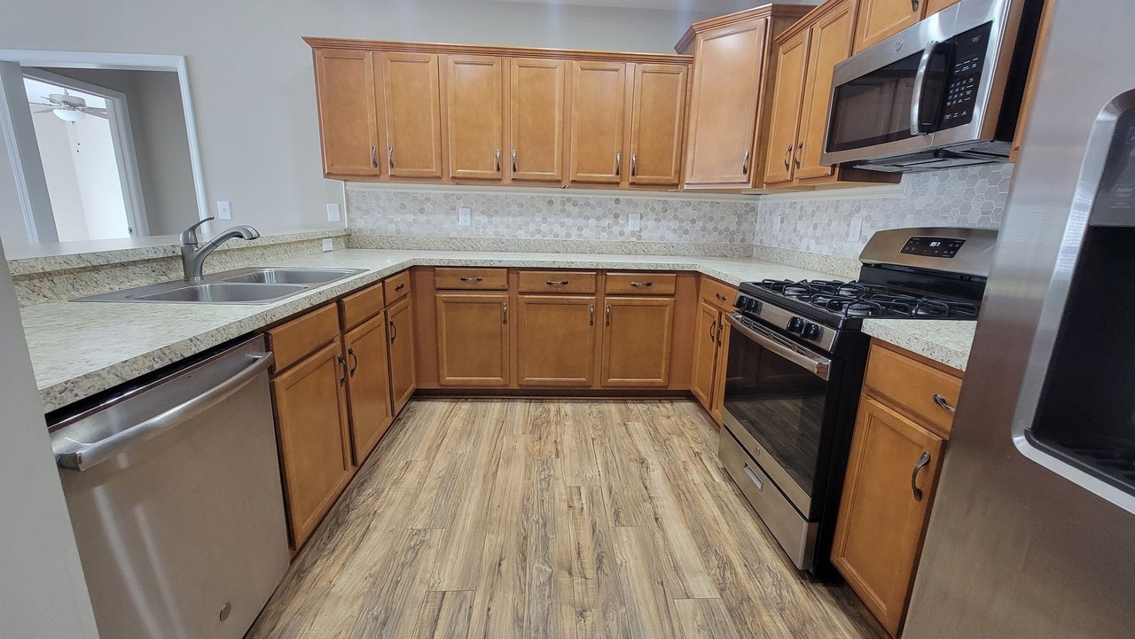 710 Shumaker Dr - Photo 5 of 24