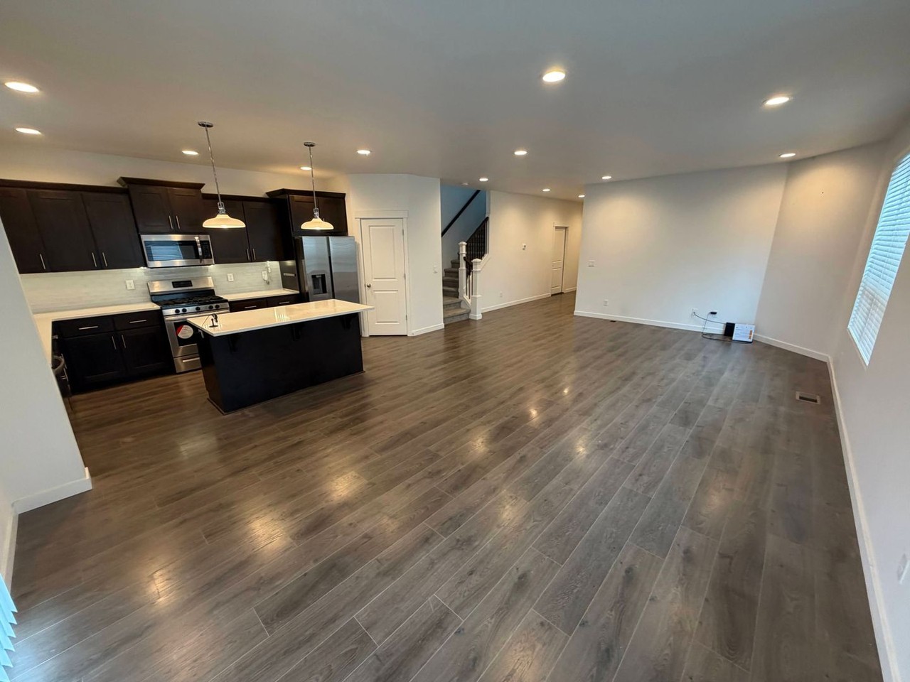 2518 Brackenfern Rd - Photo 4 of 36