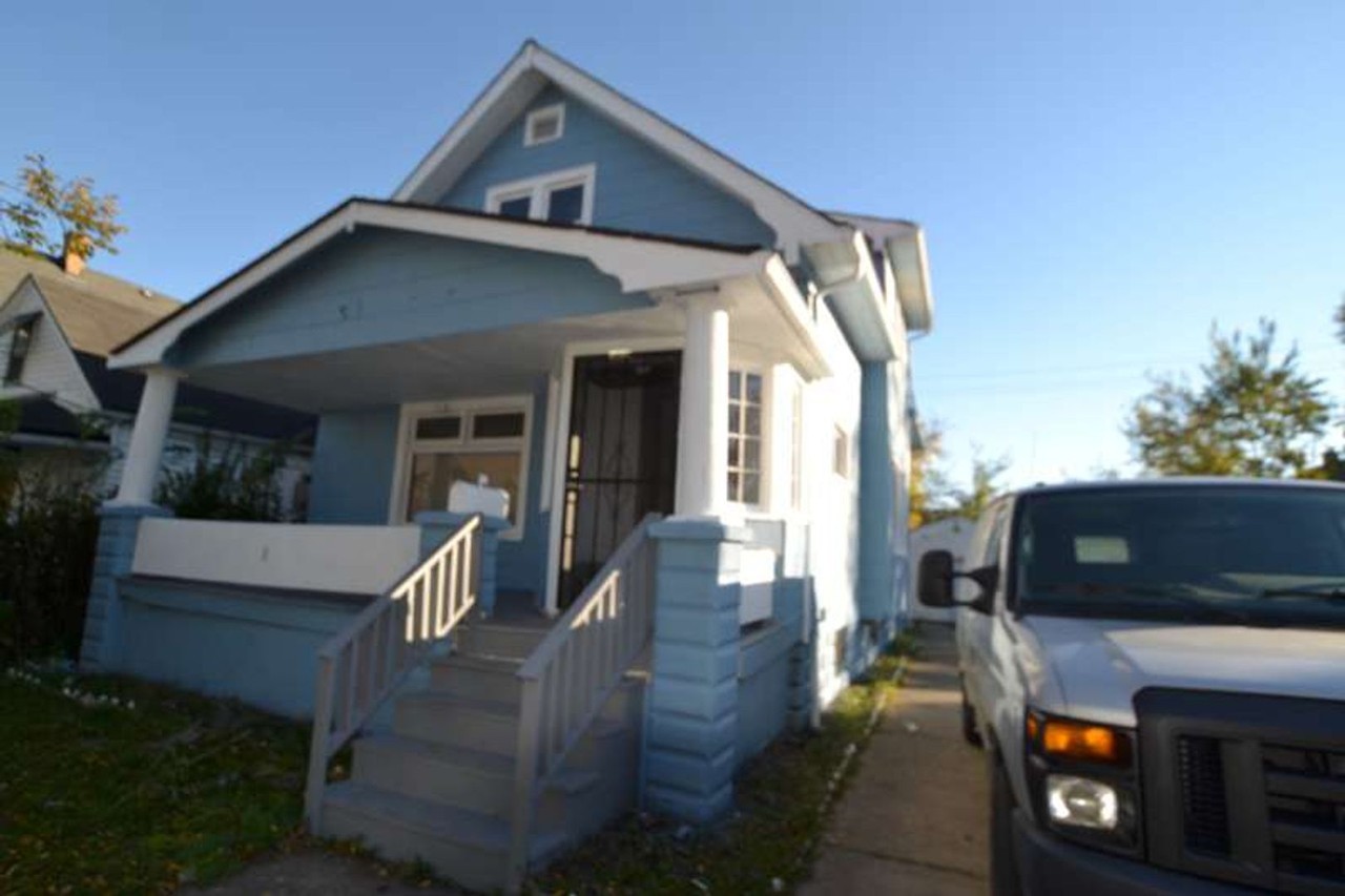 13210 Durkee Ave - Photo 3 of 19