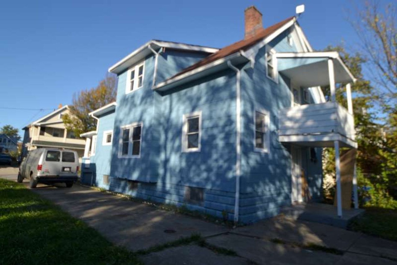 13210 Durkee Ave - Photo 5 of 19