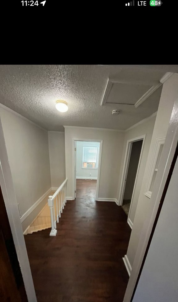 317 Campus St - Photo 5 of 50