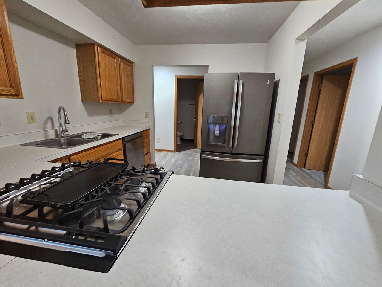 1021 Minns Dr - Photo 4 of 22