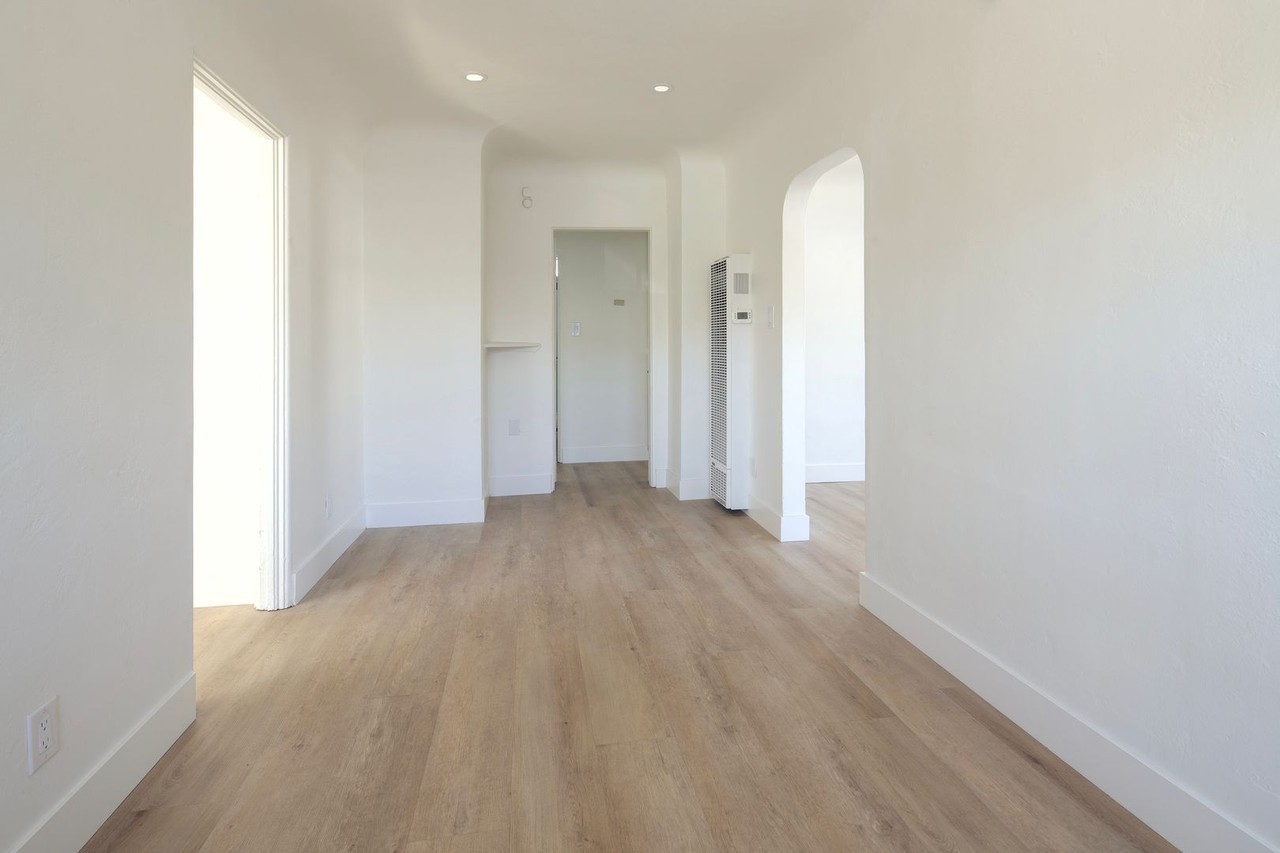 383 Lemon St - Photo 5 of 18