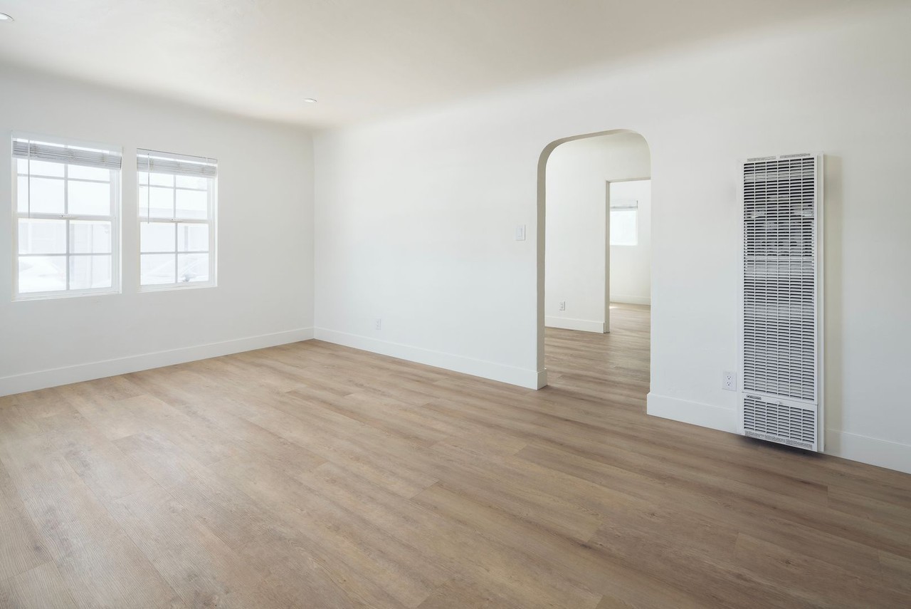 383 Lemon St - Photo 7 of 18