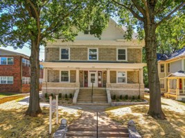 featured image of 920 E Walnut St