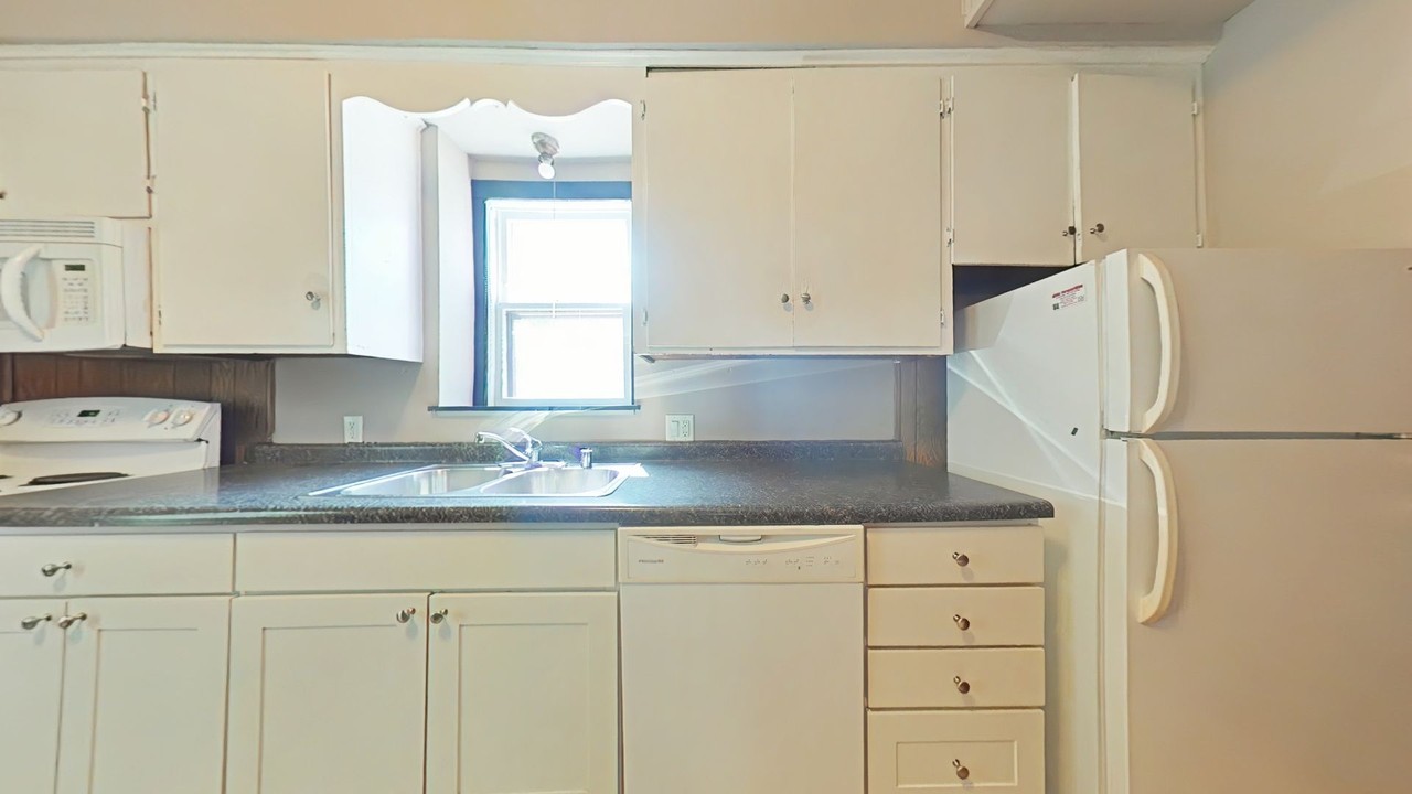 110 S. Hancock Street - Photo 5 of 14