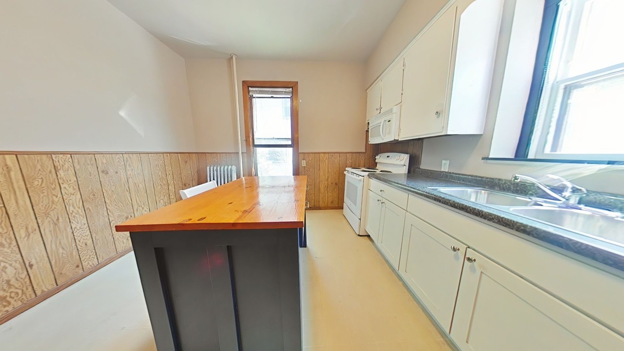 110 S. Hancock Street - Photo 6 of 14
