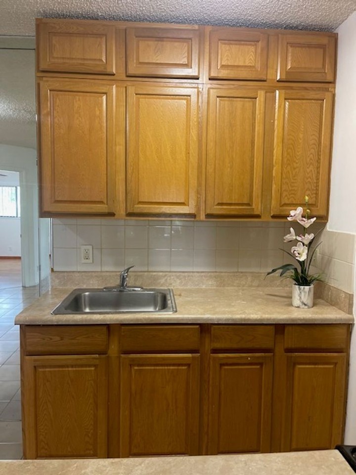 588 Trace Cir - Photo 5 of 29