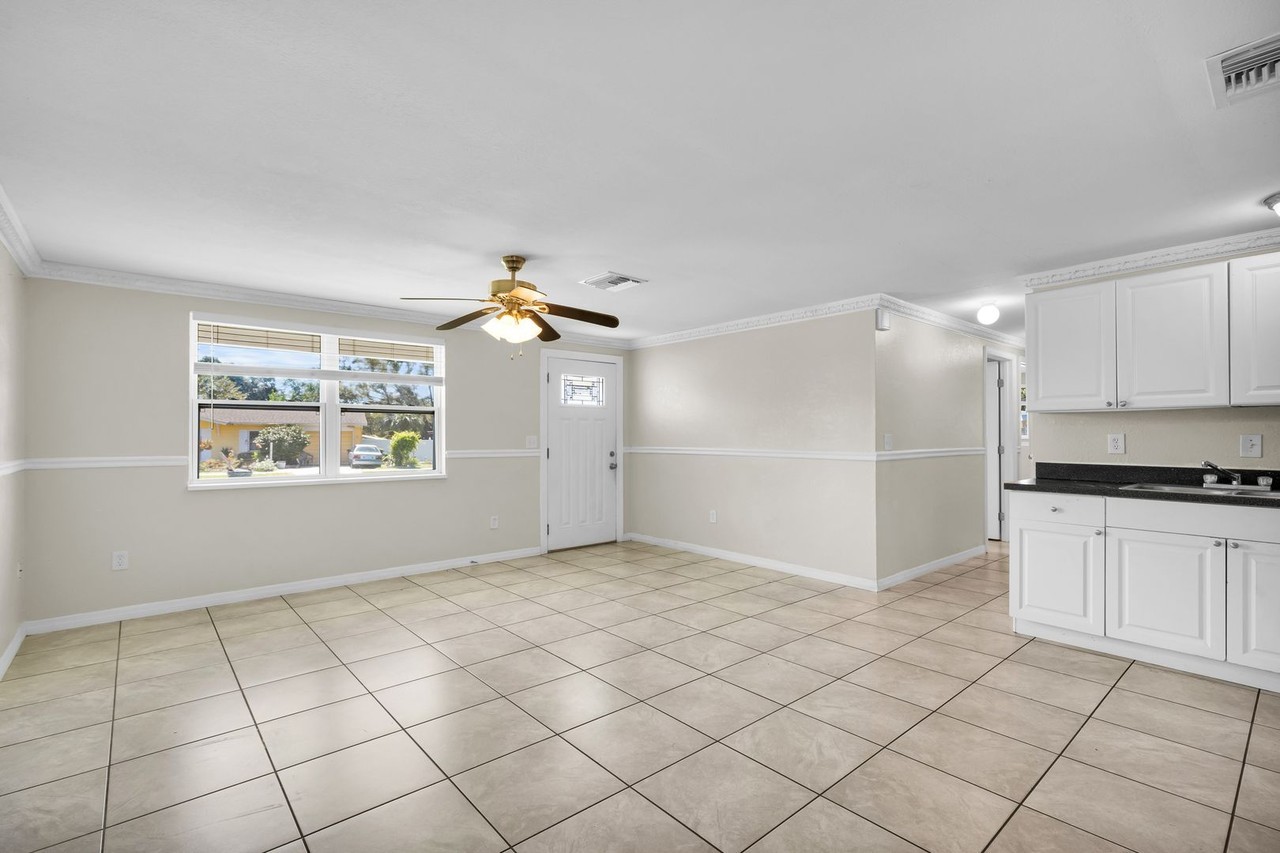 3755 Sw 147th Lane Rd - Photo 7 of 37