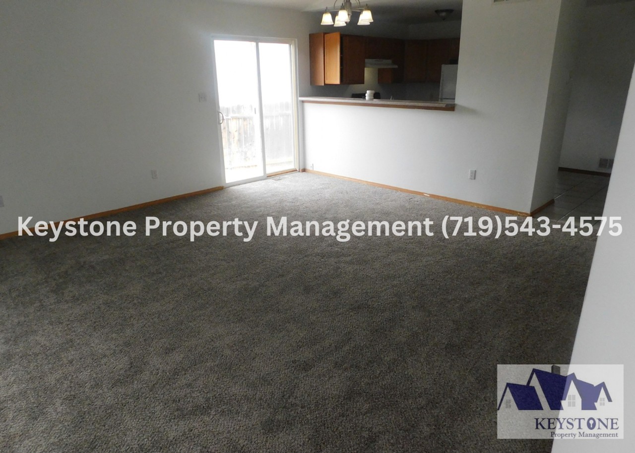 5013 Landmark Rd - Photo 4 of 14