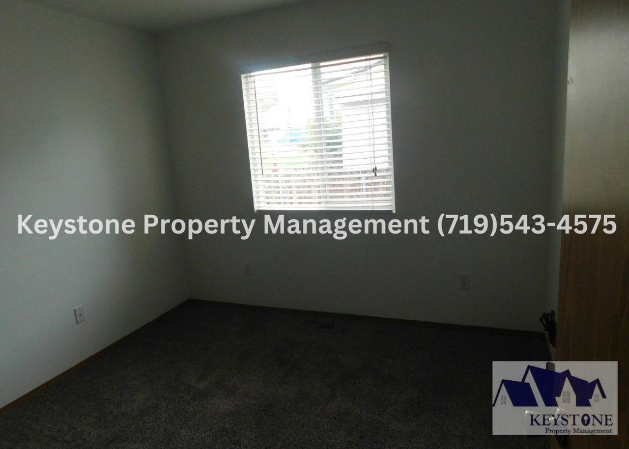 5013 Landmark Rd - Photo 7 of 14