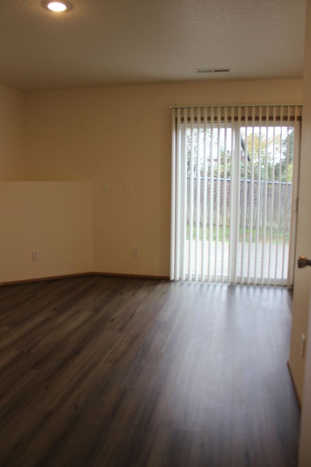 33049 Nw Meersburg St - Photo 4 of 20
