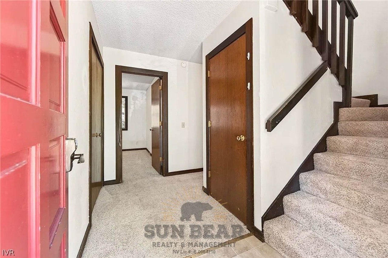 811 811 Southwood 11 - Photo 3 of 14