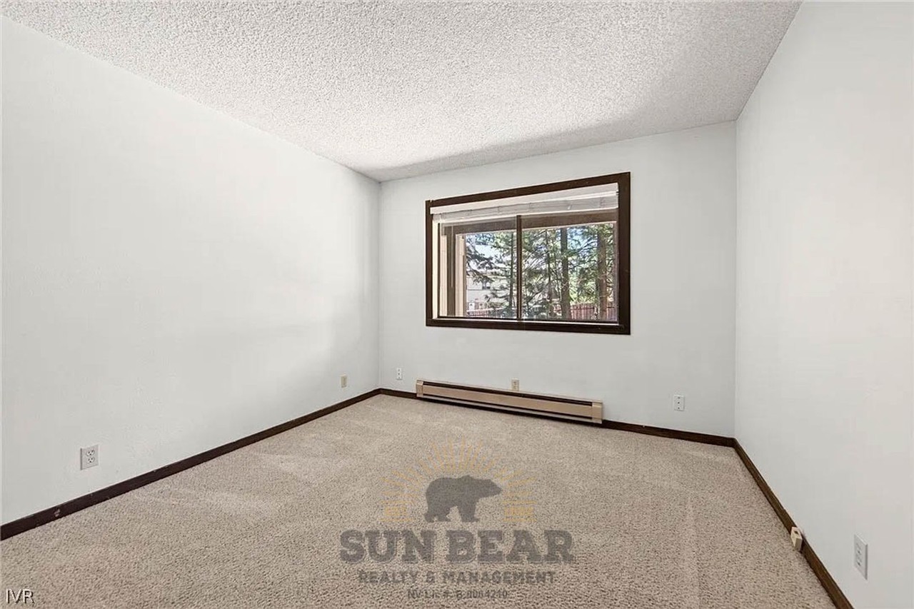 811 811 Southwood 11 - Photo 7 of 14