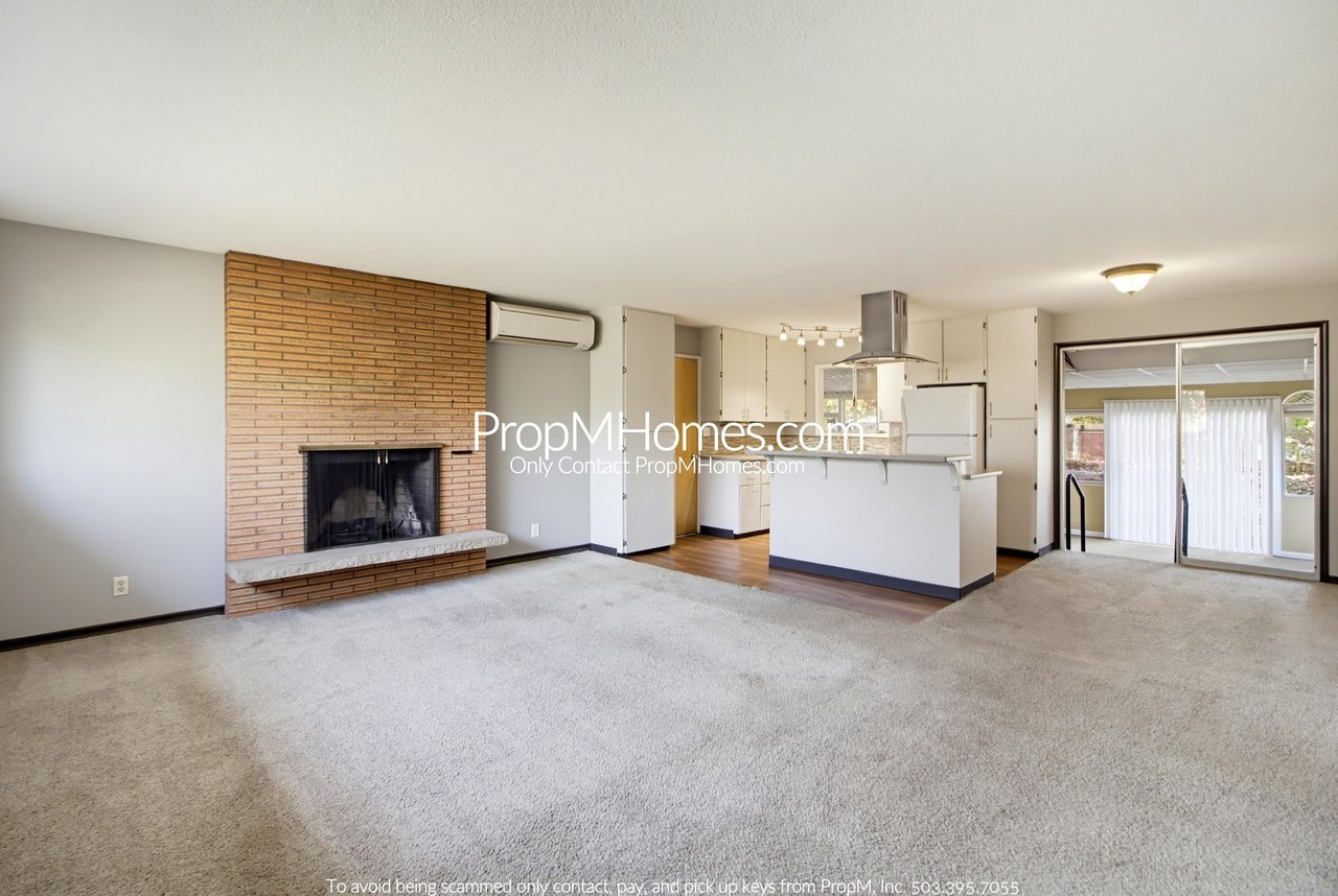 5521 5521 SE 57th Avenue Units A & B - Photo 5 of 50