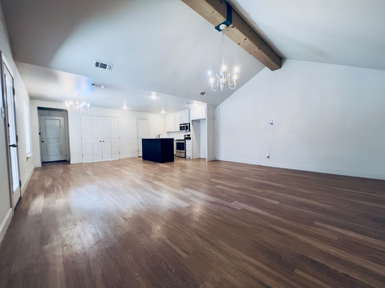 3813 133rd St #B - Photo 2 of 18