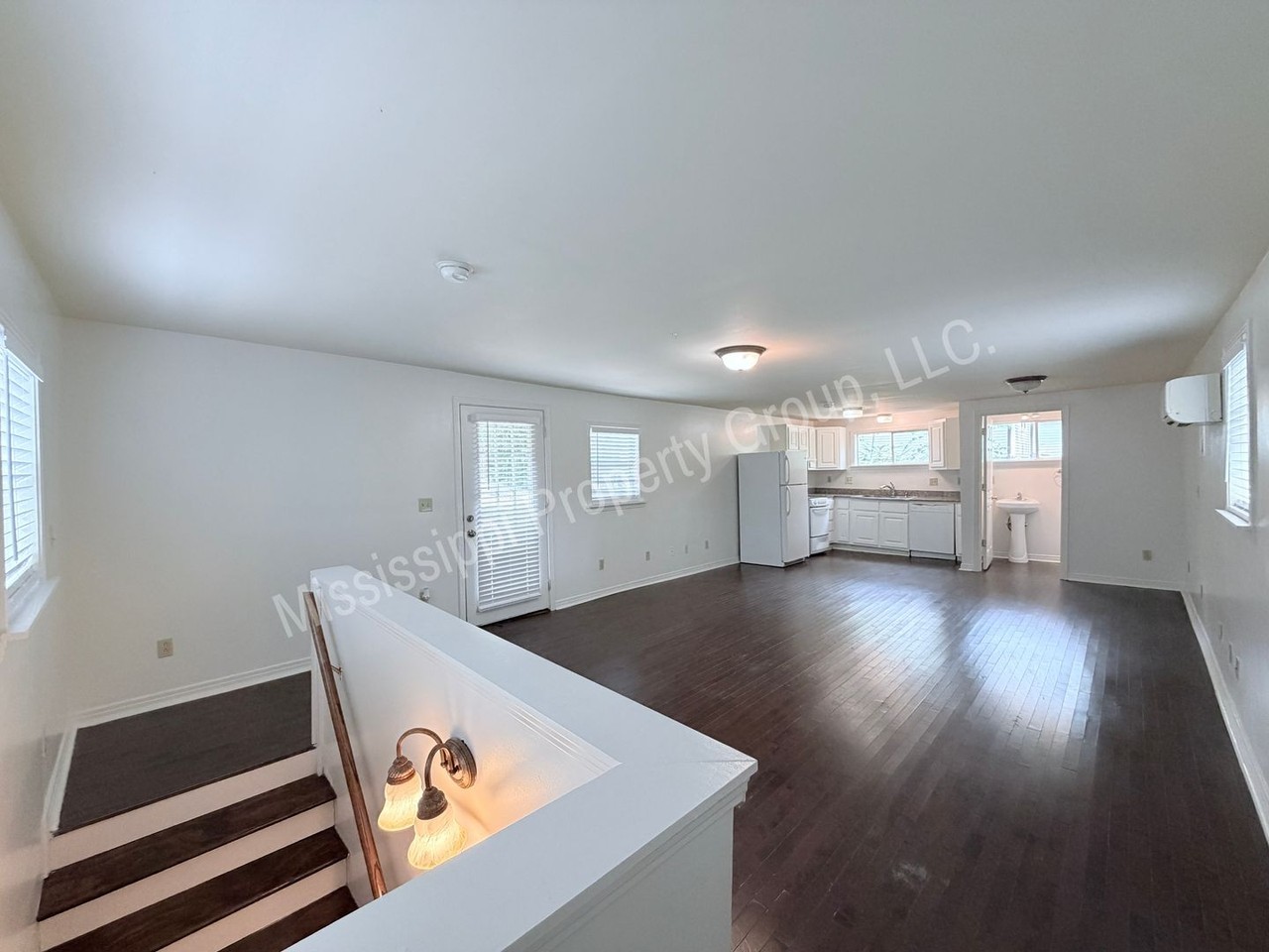 1247 S Lamar Blvd #D - Photo 3 of 16