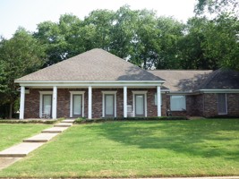featured image of 602 Shadowood Ln