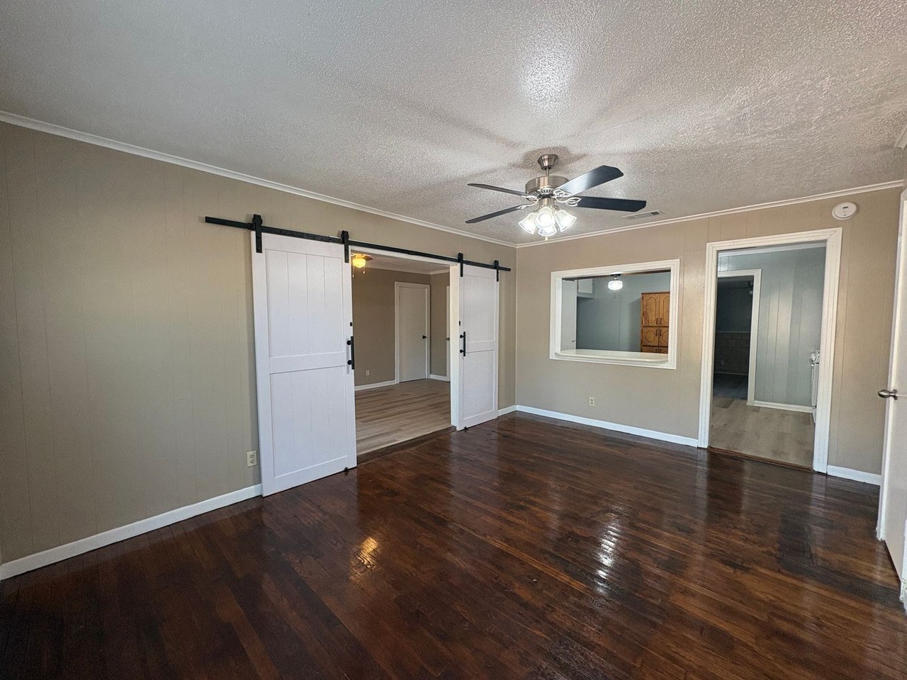 9221 Simmons Pl - Photo 5 of 21
