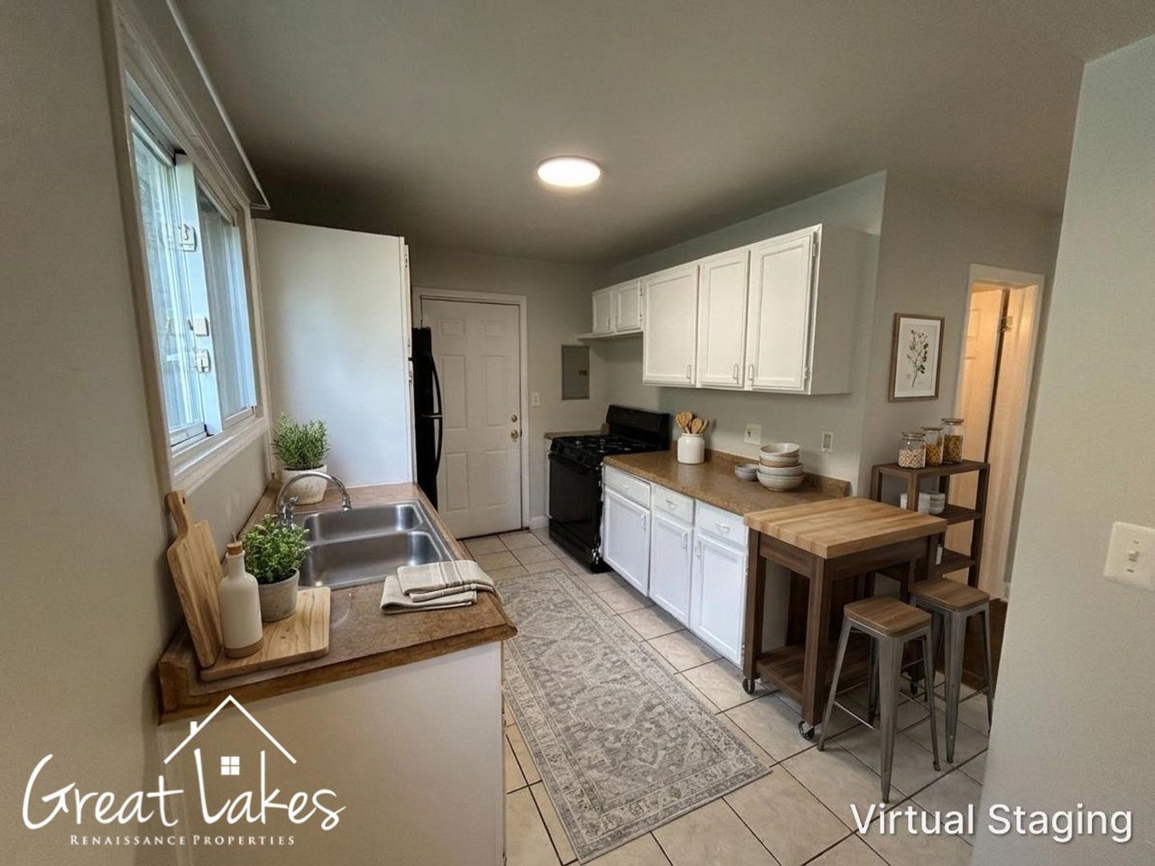 11236 Lozier Ave - Photo 3 of 11
