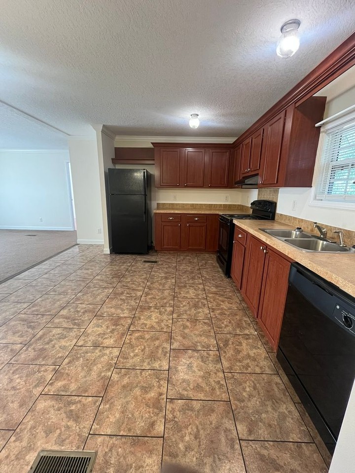 858 Bethany Church Rd - Photo 4 of 10