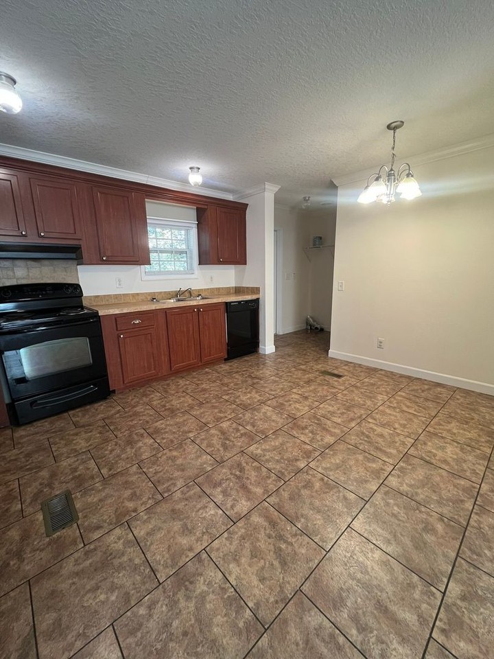 858 Bethany Church Rd - Photo 5 of 10