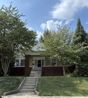 featured image of 425 N Lincoln St
