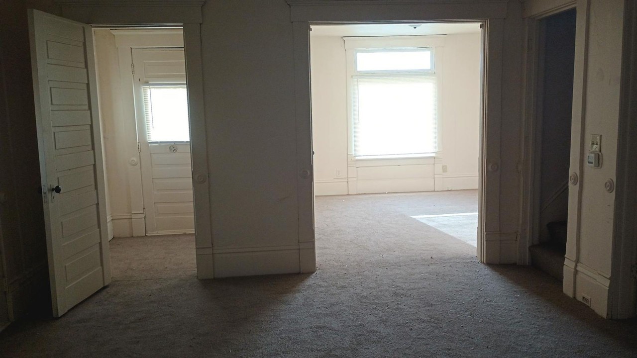 334 Mount Vernon Rd - Photo 4 of 20