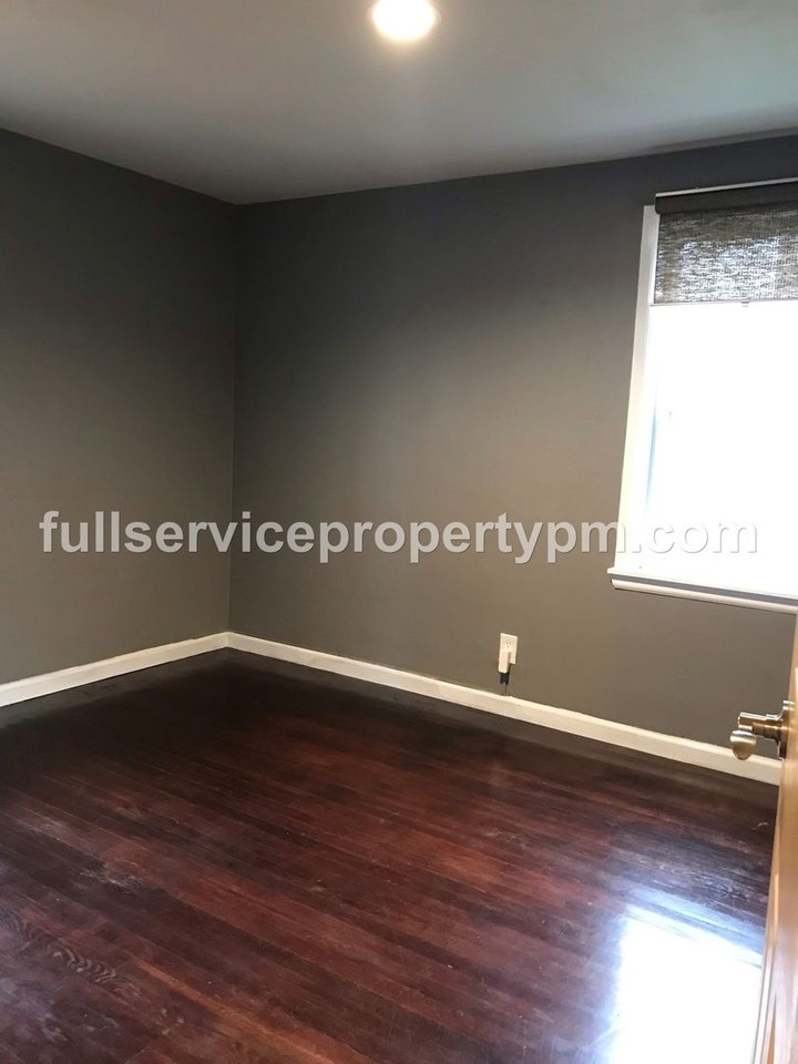 16615 34th Ave S - Photo 3 of 27